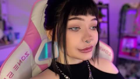 Nika online show from November 28, 4:03 pm