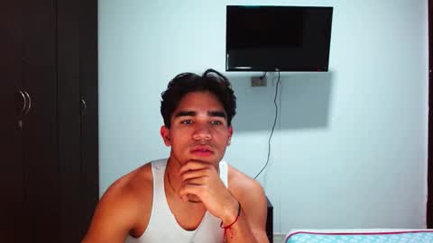 Snapshot of babysebasxxx chatting on October 21, 3:11 am sebas online show from October 21, 3:11 am