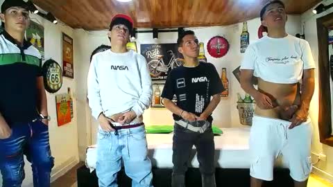 Snapshot of backyardigans chatting on March 4, 8:38 pm backyardigans online show from March 4, 8:38 pm