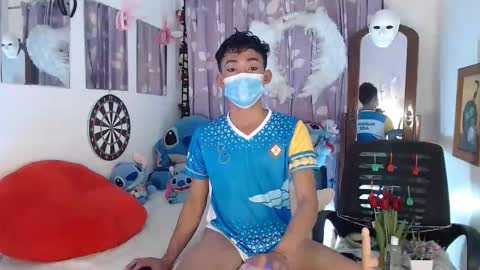 Snapshot of bad_boy_in_bed chatting on September 30, 3:44 pm jay online show from September 30, 3:44 pm