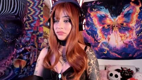 Snapshot of bad_cherry chatting on February 22, 3:23 am Bratty Lanita - independent online show from February 22, 3:23 am