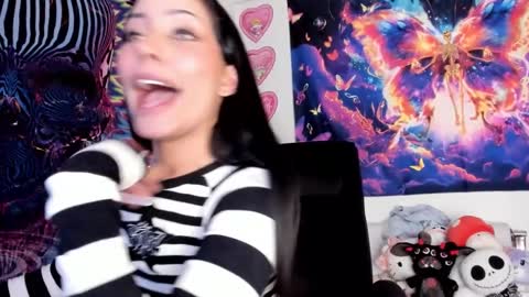 Snapshot of bad_cherry chatting on January 26, 11:29 pm Bratty Lanita - independent online show from January 26, 11:29 pm