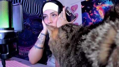Snapshot of bad_cherry chatting on January 20, 11:10 pm Bratty Lanita - independent online show from January 20, 11:10 pm