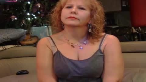 Snapshot of badgirlpr chatting on December 4, 2:47 am Badgirlpr online show from December 4, 2:47 am