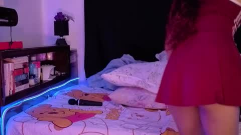 badlilbambi online show from November 27, 5:59 am