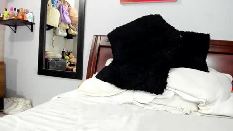 Snapshot of badoozdoll69 chatting on December 2, 6:35 am Alexandra  Independent model online show from December 2, 6:35 am