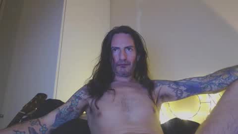 Bailey online show from March 6, 1:04 am