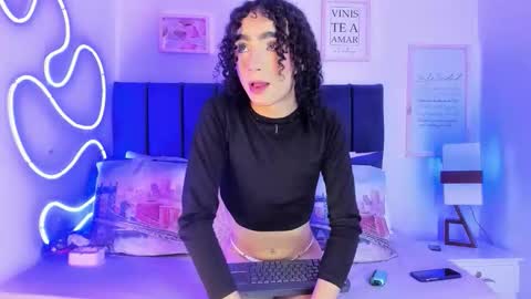 ballesteros_ online show from October 30, 9:54 am