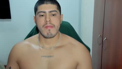 Snapshot of baltazardupont chatting on October 3, 2:32 am Andres - online show from October 3, 2:32 am