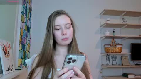 Kira online show from October 17, 8:46 pm