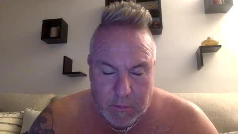 banana5289 online show from September 12, 2:35 am