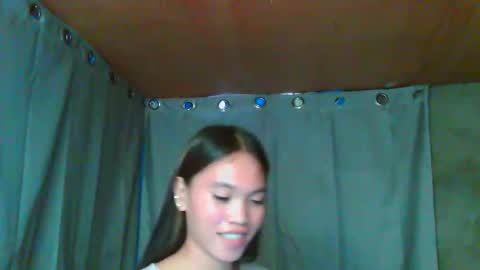 baninay810654 online show from March 20, 10:15 pm