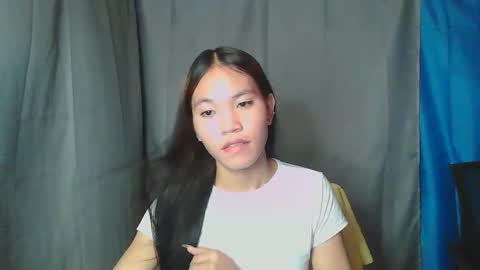 baninay810654 online show from February 14, 10:45 pm