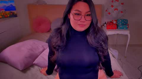 Barbie Kim online show from January 26, 8:45 pm