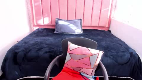 B A R B A R A online show from November 24, 12:15 pm