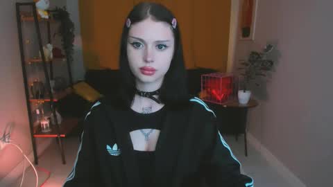 Snapshot of barbara_xkiss chatting on February 17, 11:34 am Barbara online show from February 17, 11:34 am
