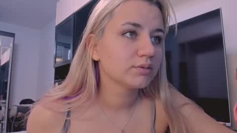 barbarasiren online show from November 12, 11:56 am