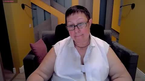 Snapshot of barbaraturners chatting on March 12, 11:22 pm barbaraturners online show from March 12, 11:22 pm