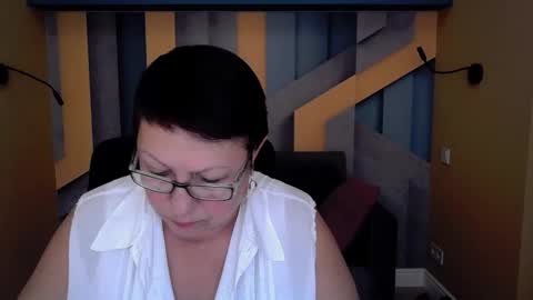 Snapshot of barbaraturners chatting on October 13, 6:54 pm barbaraturners online show from October 13, 6:54 pm
