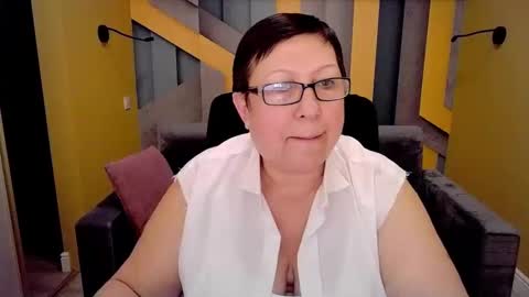 Snapshot of barbaraturners chatting on February 15, 5:30 am barbaraturners online show from February 15, 5:30 am