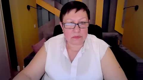 Snapshot of barbaraturners chatting on February 9, 6:26 pm barbaraturners online show from February 9, 6:26 pm