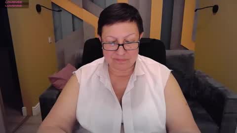 Snapshot of barbaraturners chatting on February 1, 1:02 am barbaraturners online show from February 1, 1:02 am