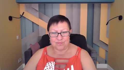 Snapshot of barbaraturners chatting on October 1, 7:02 pm barbaraturners online show from October 1, 7:02 pm