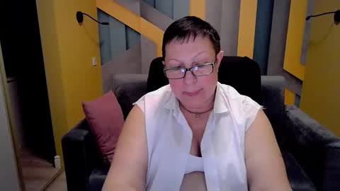 Snapshot of barbaraturners chatting on March 10, 12:50 am barbaraturners online show from March 10, 12:50 am