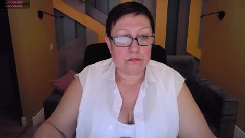 Snapshot of barbaraturners chatting on February 2, 6:31 pm barbaraturners online show from February 2, 6:31 pm