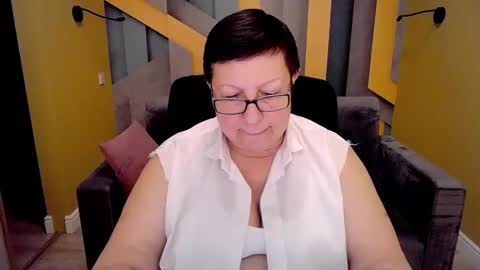 Snapshot of barbaraturners chatting on February 17, 12:32 am barbaraturners online show from February 17, 12:32 am