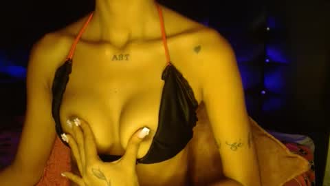 barbie_222 online show from October 9, 12:38 am