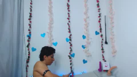 Snapshot of barbie_girl_1111 chatting on October 6, 3:02 am barbie_girl_1111 online show from October 6, 3:02 am
