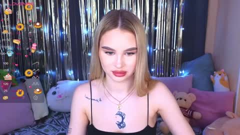 Eva online show from December 18, 3:44 pm