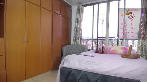 Barbiefoxx online show from November 8, 4:10 pm