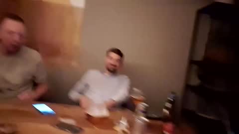 barrrry1994 online show from November 1, 4:22 am