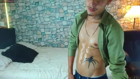 Bastian online show from February 15, 8:51 pm