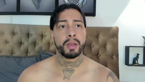 bastian_jones1 online show from April 8, 2:03 am