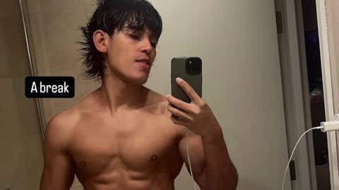 Bastian Maalouf  online show from January 19, 6:32 pm