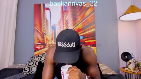 Snapshot of bastianrivas chatting on February 25, 11:43 am Bastian. online show from February 25, 11:43 am