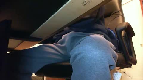 BateBro13 online show from February 18, 2:06 pm