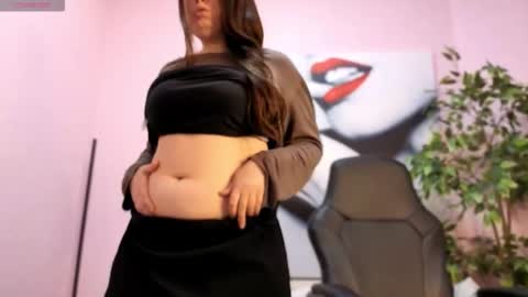 battymoll online show from March 5, 8:51 pm