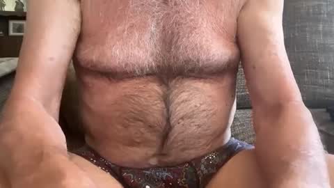 Snapshot of baykiwi54 chatting on February 23, 11:47 pm baykiwi54 online show from February 23, 11:47 pm