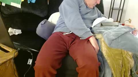 bbboooyyy11 online show from February 22, 4:40 am