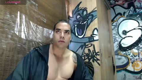 Justin online show from April 19, 2:18 pm