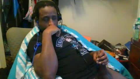 rocker n queen online show from February 16, 6:43 pm