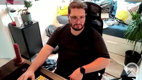 CallMeDaddy online show from January 6, 2:25 pm