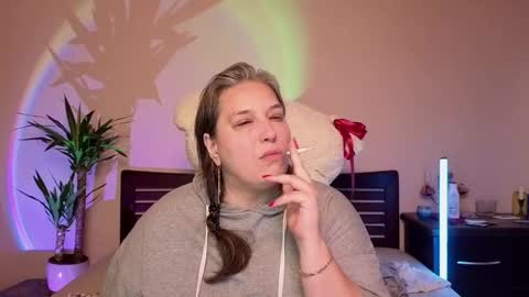 Love online show from March 5, 11:52 am