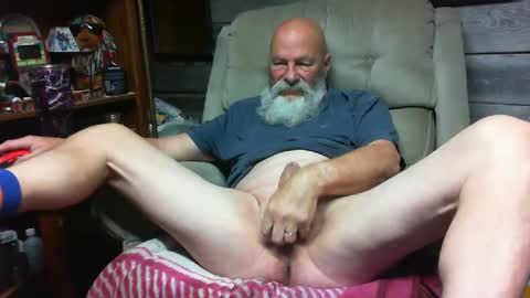 bbwlvr16 online show from December 6, 8:45 pm