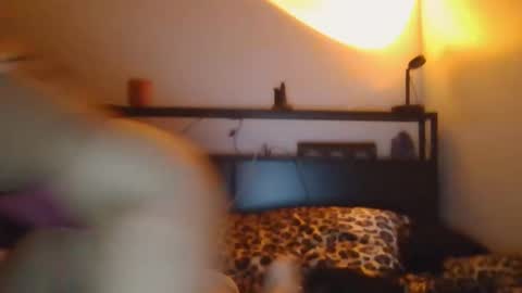 bbyaaliyah19 online show from March 6, 3:49 am