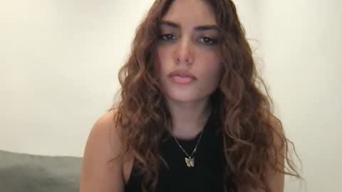 bbypiamia online show from November 4, 6:48 am